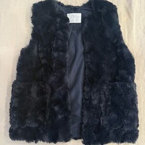 Zara Midnight Faux Fur Vest